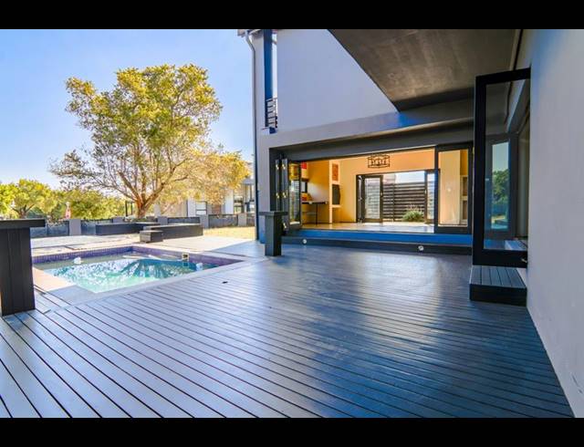 4 BEDROOM HOUSE FOR SALE IN COPPERLEAF ESTATE